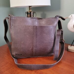 Duluth Trading Co Lifetime Leather Medium Sling Crossbody Brown Leather Bag